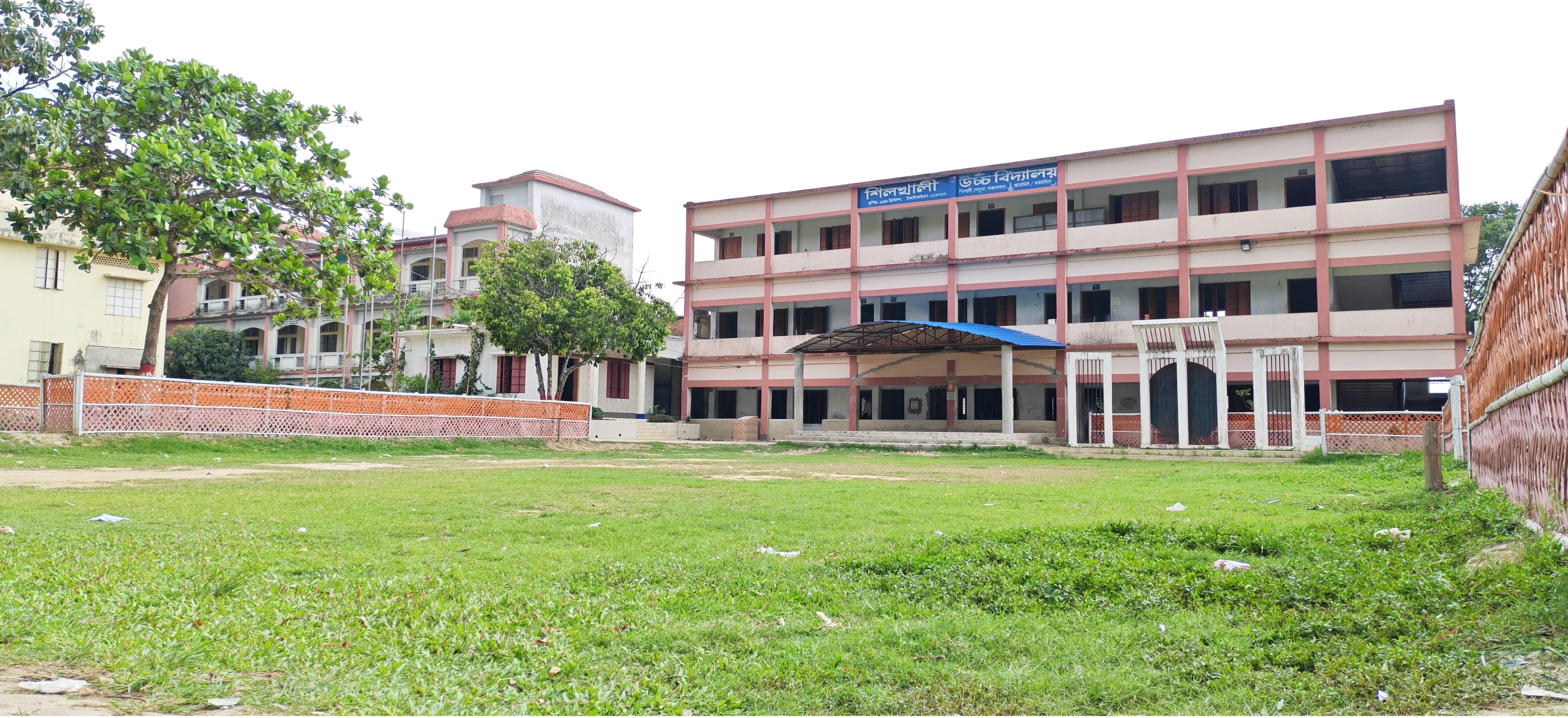 পুঁথিগত বিদ্যার বাইরেও সৃজনশীলতার চর্চা